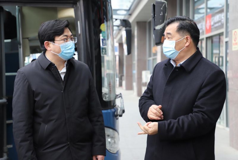 市委常委、武進(jìn)區(qū)委書記喬俊杰督查武進(jìn)汽車站春運(yùn)及疫情防控工作